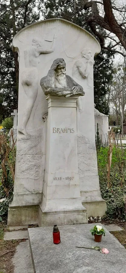 Zentralfriedhof - Brahms